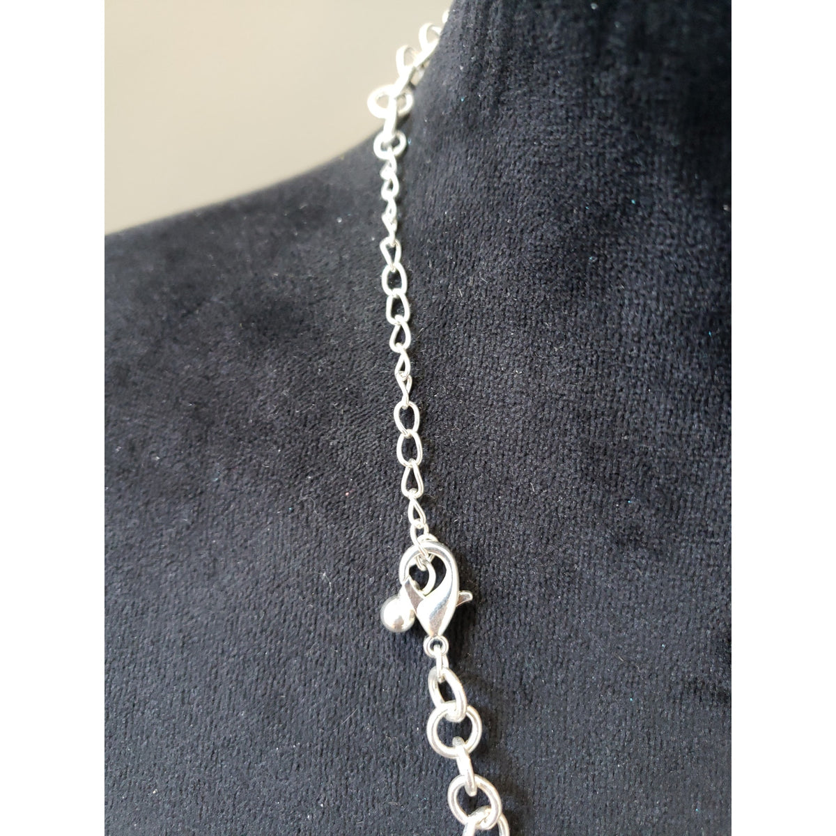 Womens Silver Black Pendant Necklace Abstract Modern Art Statement Chain Jewelry