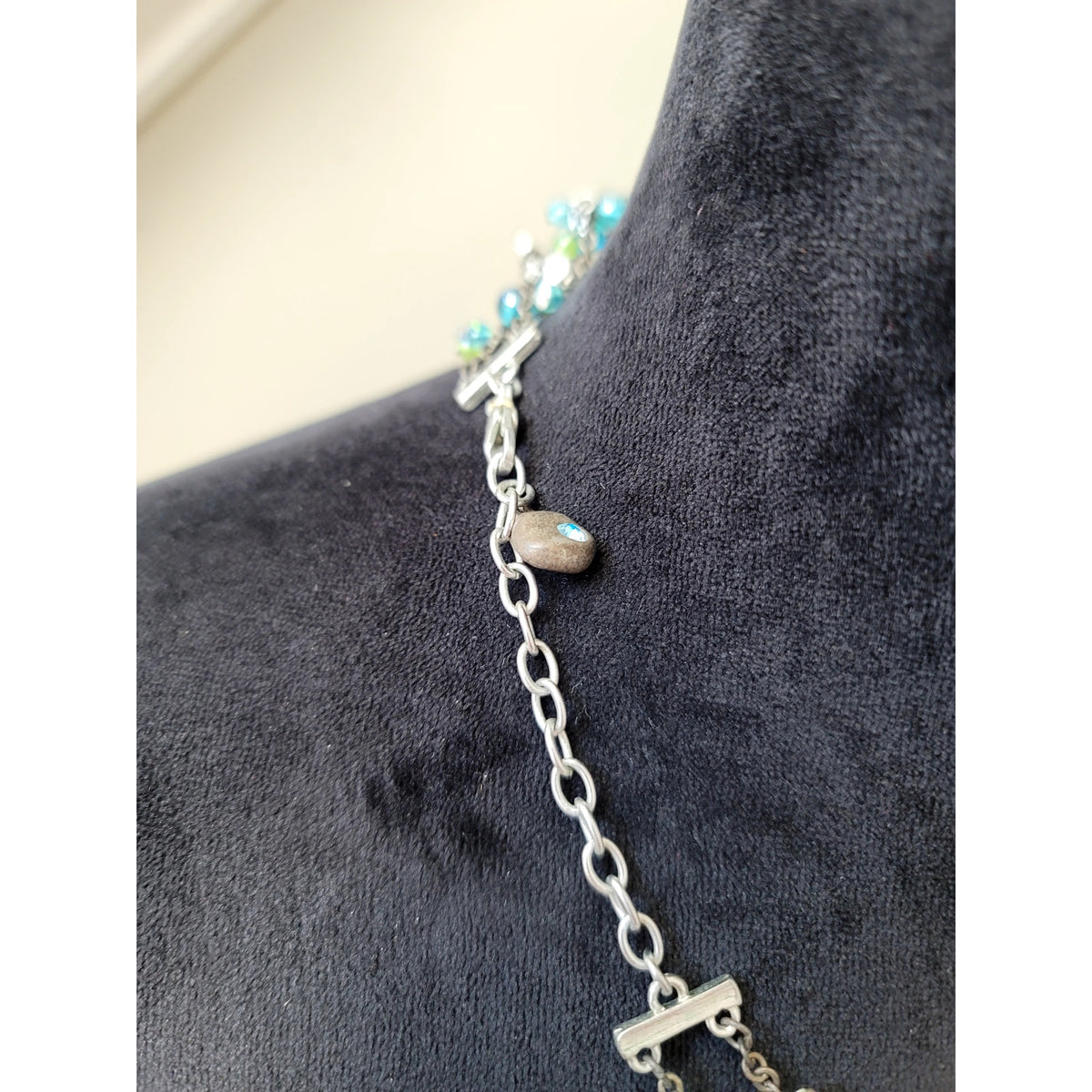 Women Turquoise Teardrop Beaded Statement Necklace Handmade Boho Jewelry