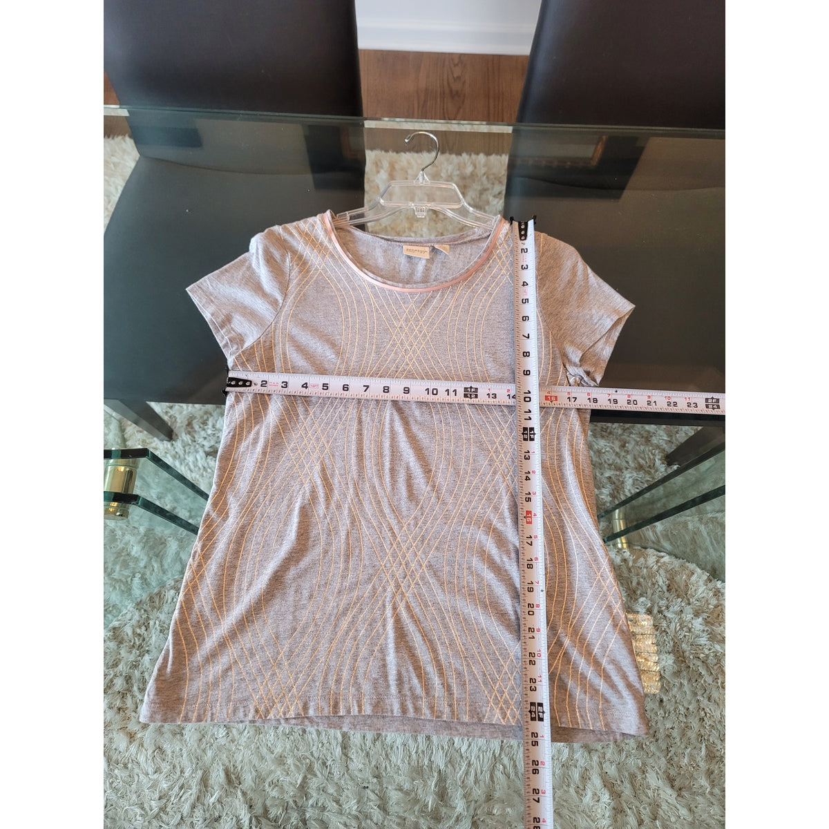 Zenergy By Chico's Blouse Women's Size 1/M Gray Short Sleeves Crew Neck Top