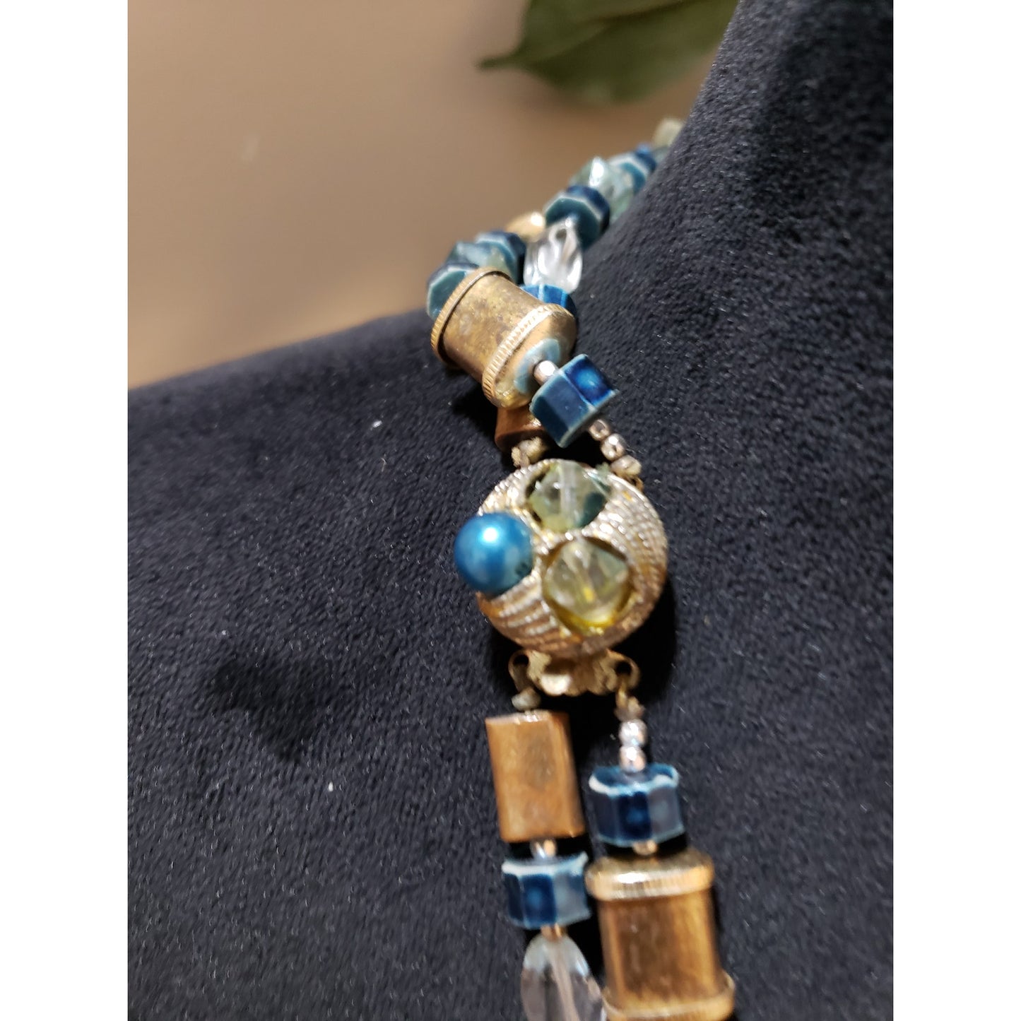 Women Elegant Gold Tone 2 Strand Baroque Pearl Crystal Asymmetric Cubes Necklace