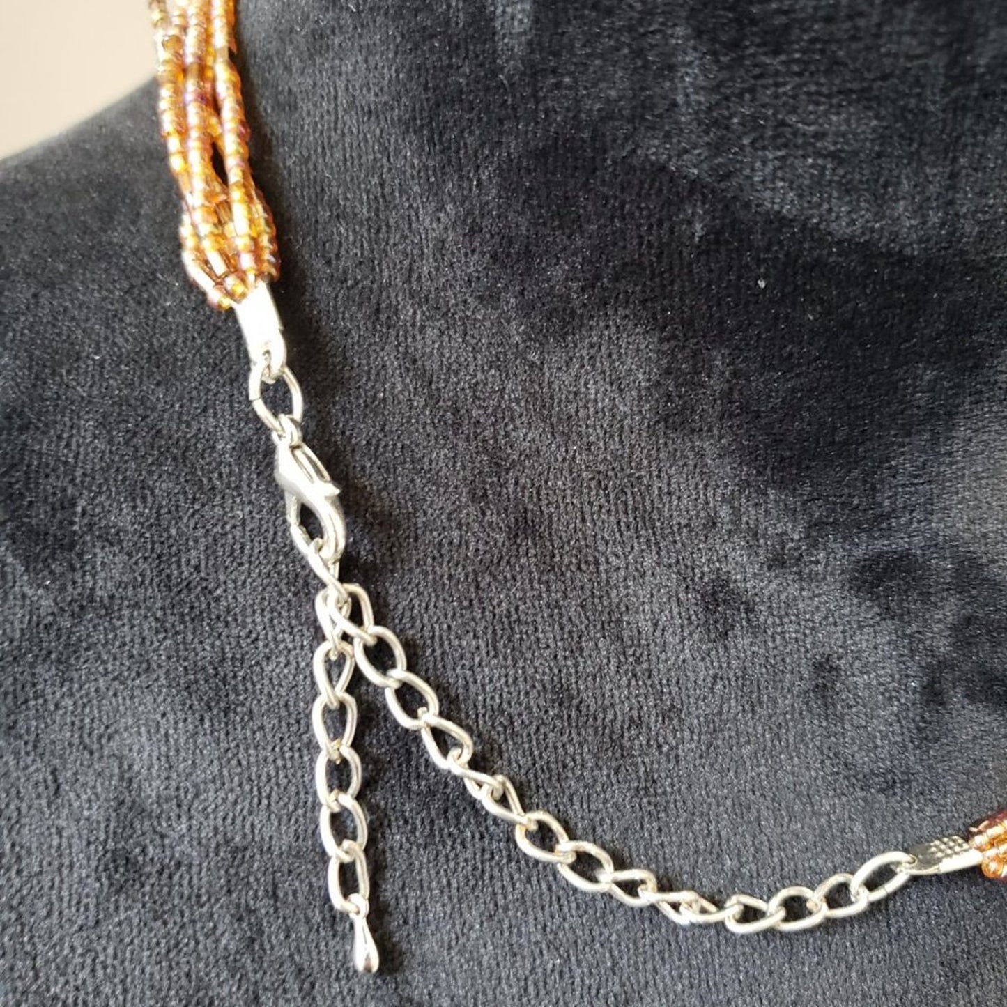 Vintage Beautiful Vintage Brown Flower and Beaded Pendant Necklace