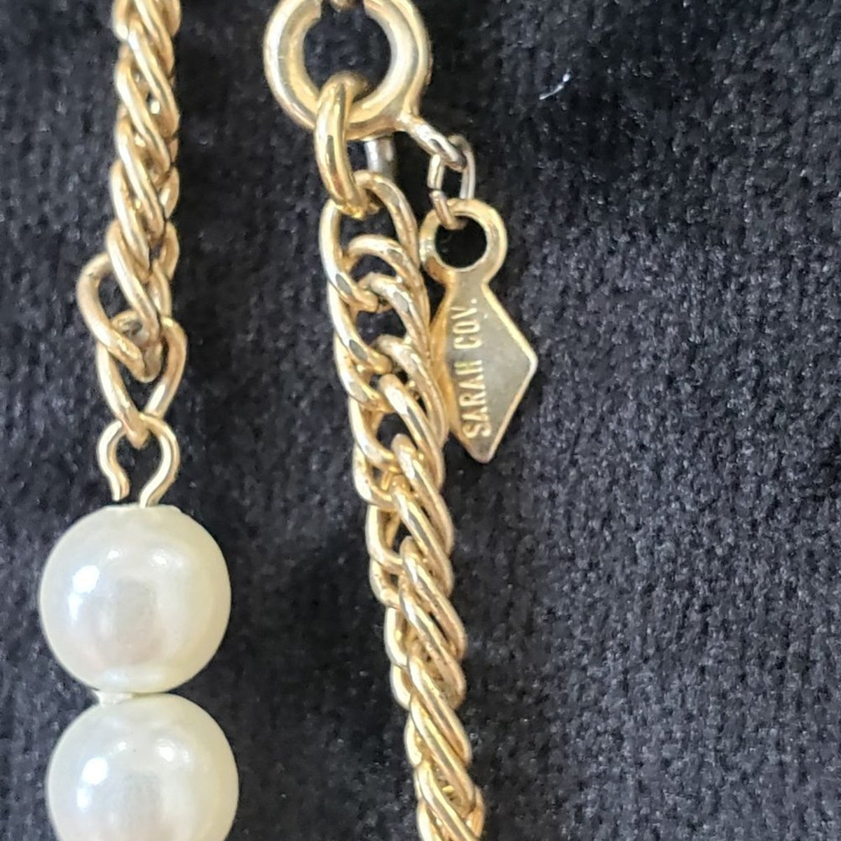 Vintage Sarah Coventry Women's Faux Pearl Bead Gold Tone Long Chain Necklace