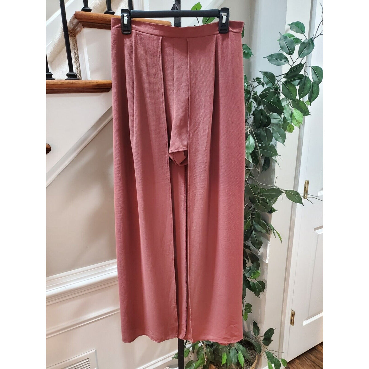 Windsor Pink High Waist Back Zip A-Line Pleated Maxi Skirt With Shorts Size S