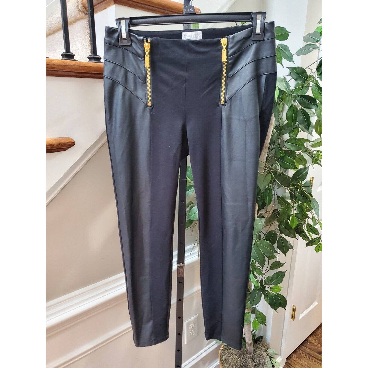 Bisou Bisou Women's Black Rayon Mid Rise Skinny Legs Comfort Waist Pants Size 8