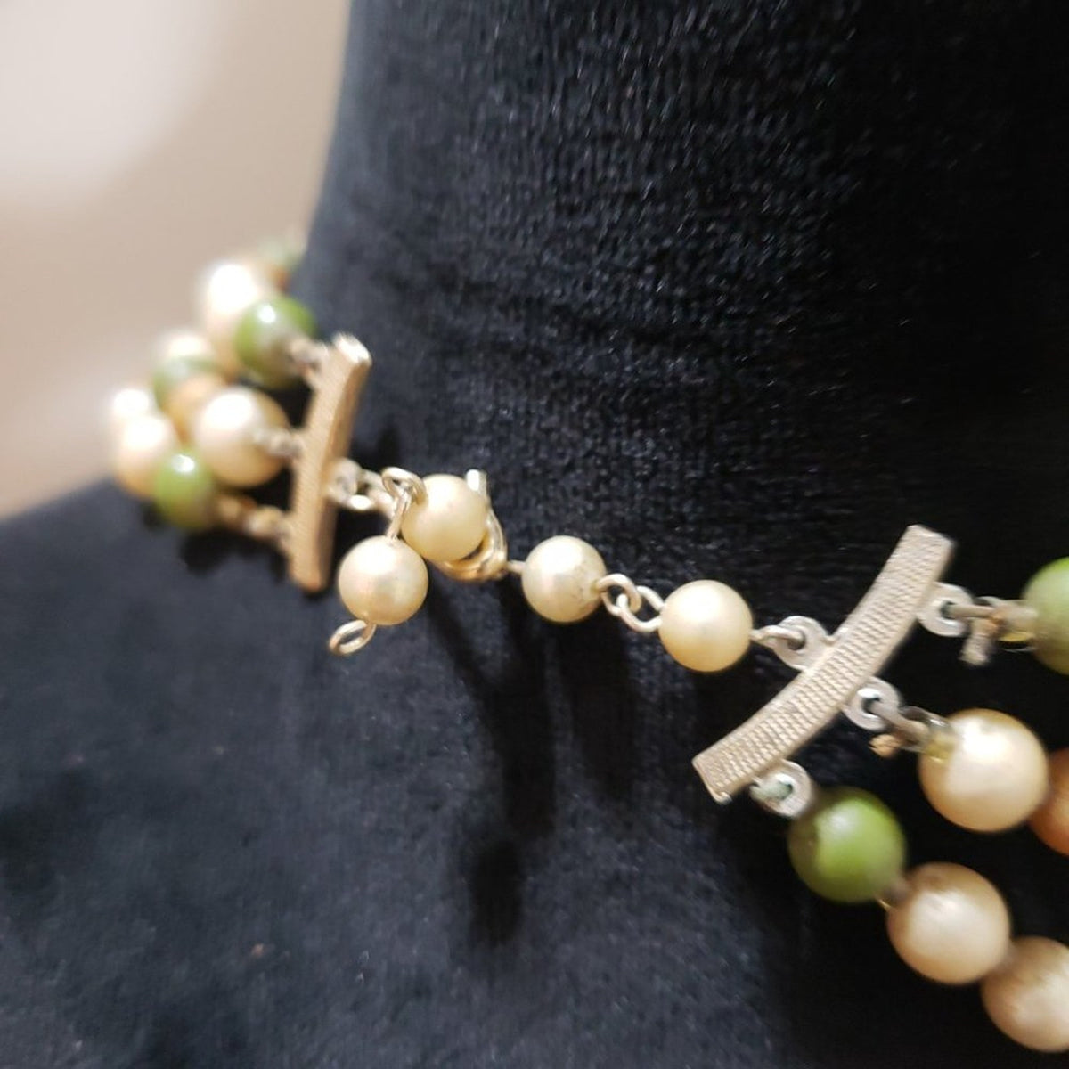 Womens Fashion Triple Strand Pearl Costume Beaded Necklace with Lobster Clasp