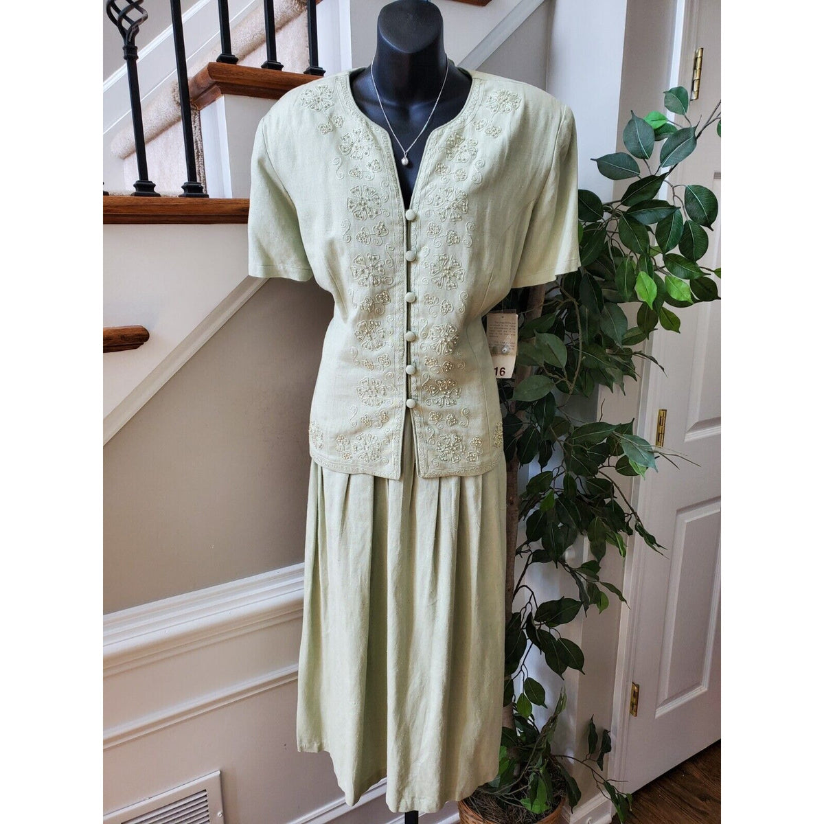 Karin Stevens Women's Mint Green Rayon V-Neck Short Sleeve Knee Length Dress 16
