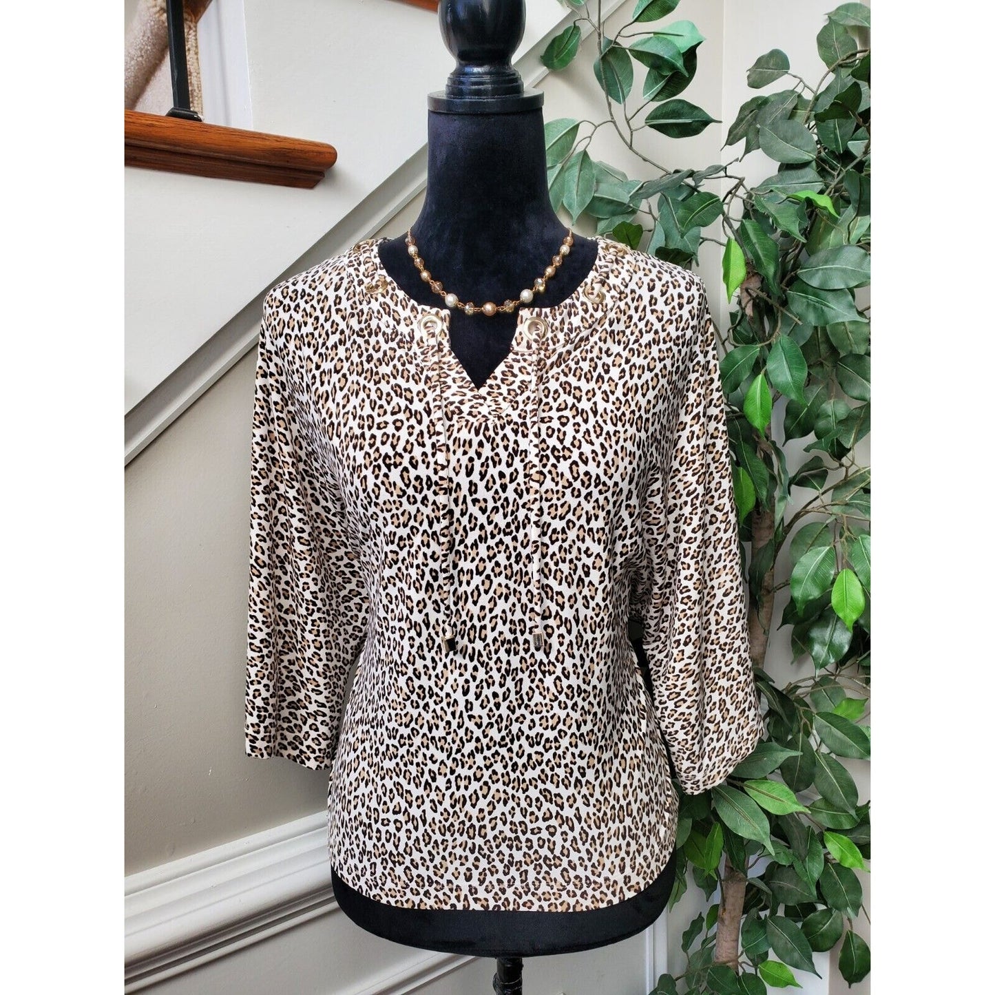 Chico's Women's Brown Polyester Round Neck Long Sleeve Blouse Size 0 Small