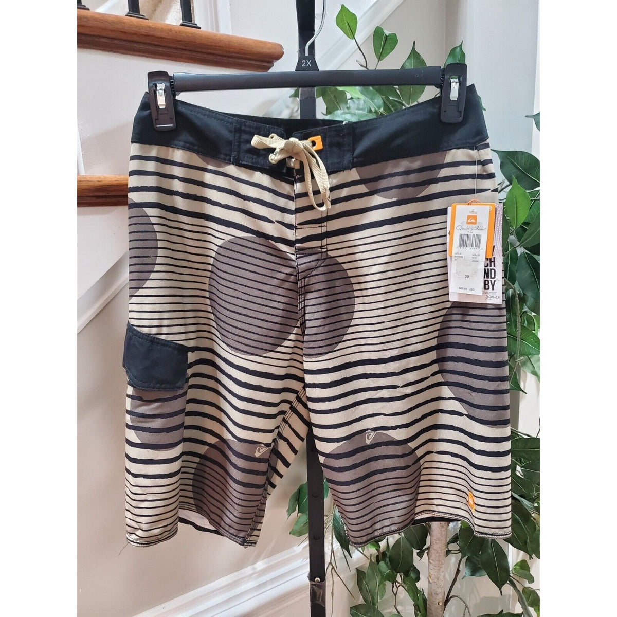 Quick Silver Men's Beige Polyester Logo Print Pull On Swimwear Shorts Size 30