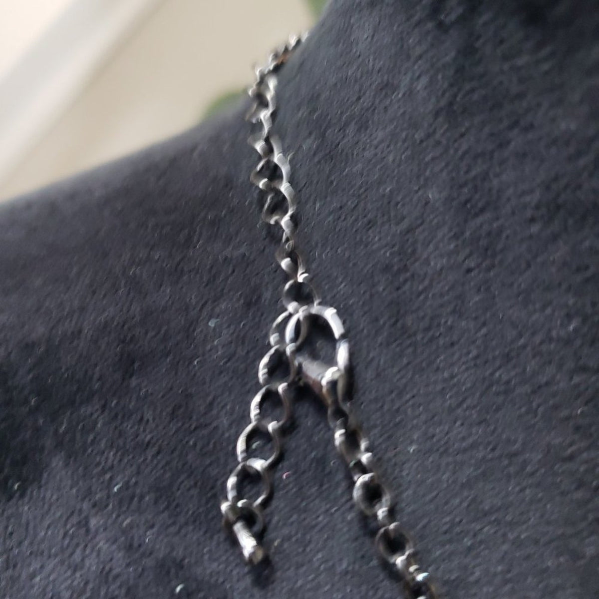 Women's Vintage Gray/Silver Tone Statement Fashion Collar Necklace