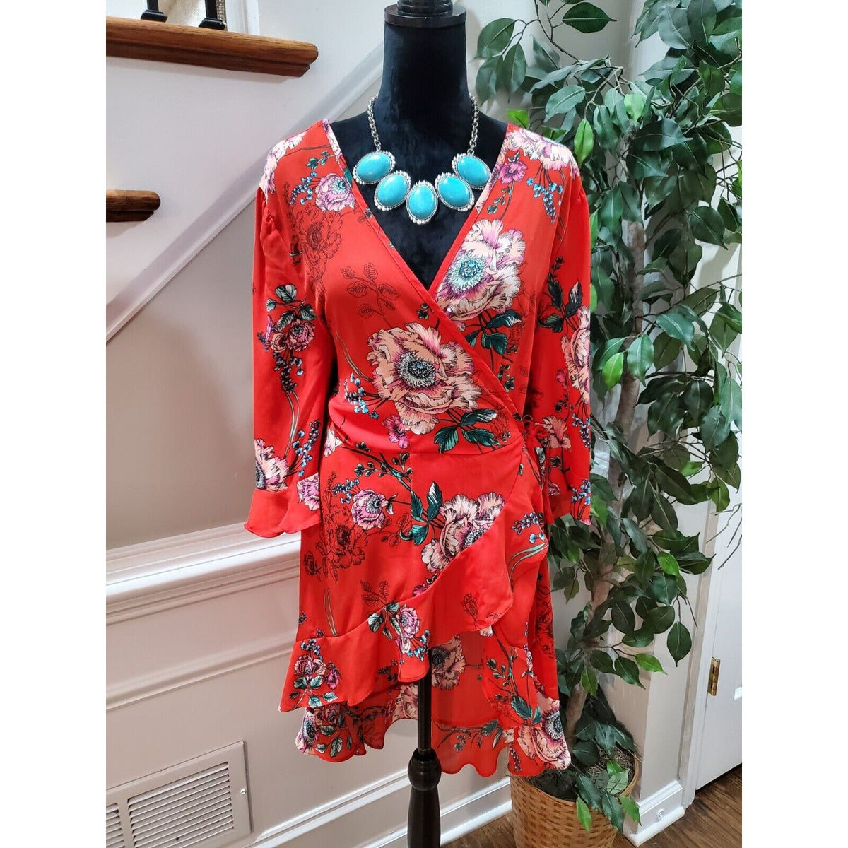 Haute Project Women Red Floral 100% Polyester V-Neck Long Sleeve Top Blouse XL