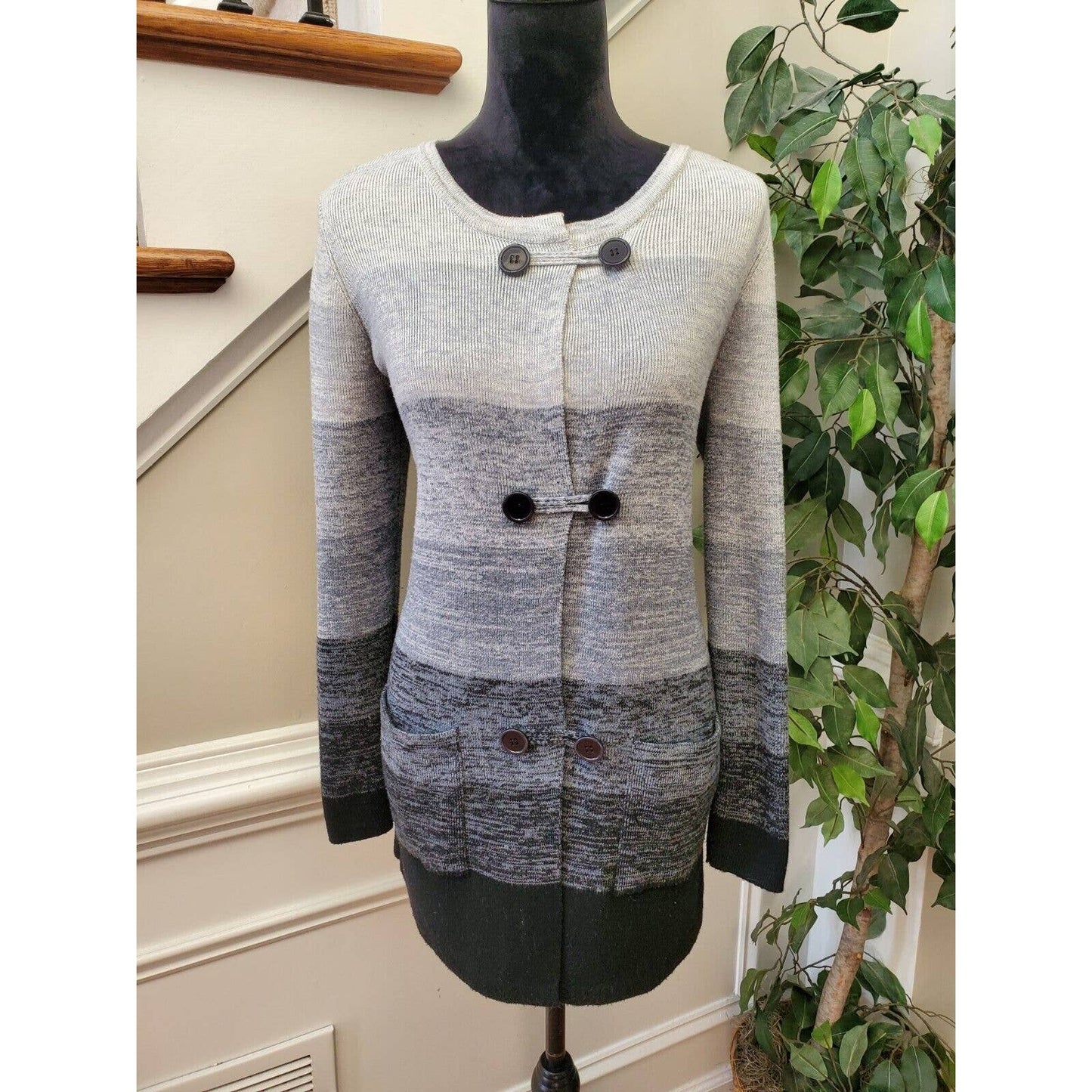 AVA Women's Gray Polyester Long Sleeve Buttons Front Knit Cardigan Sweater S
