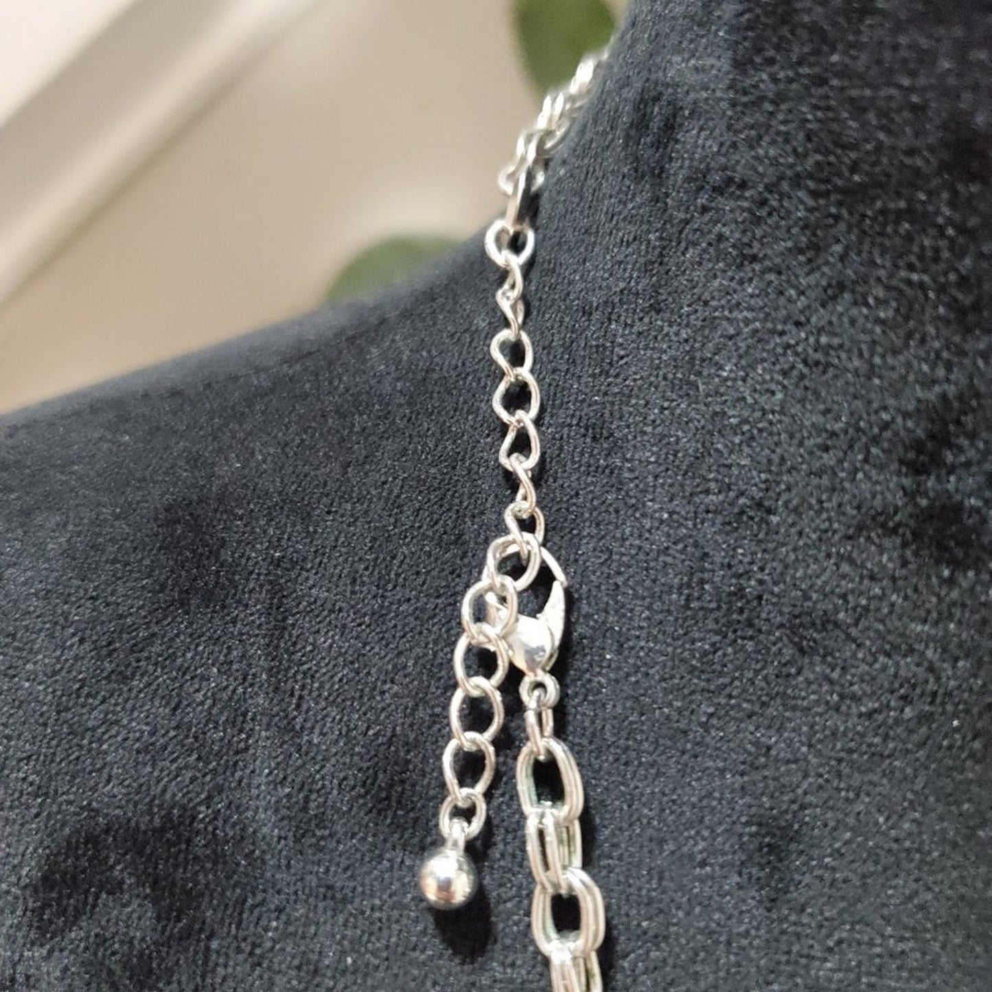 Women's Gold Round Decor Link Chain Fashion Jewelry Necklace