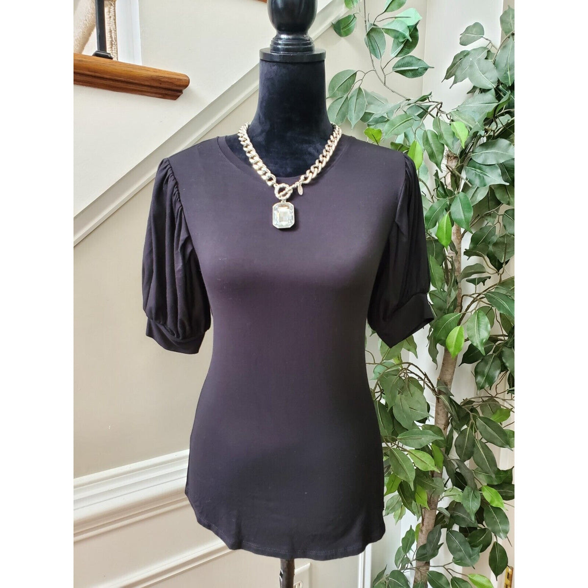 Tahari Women's Black Viscose Round Neck Short Puff Sleeve Casual Top Shirt XS