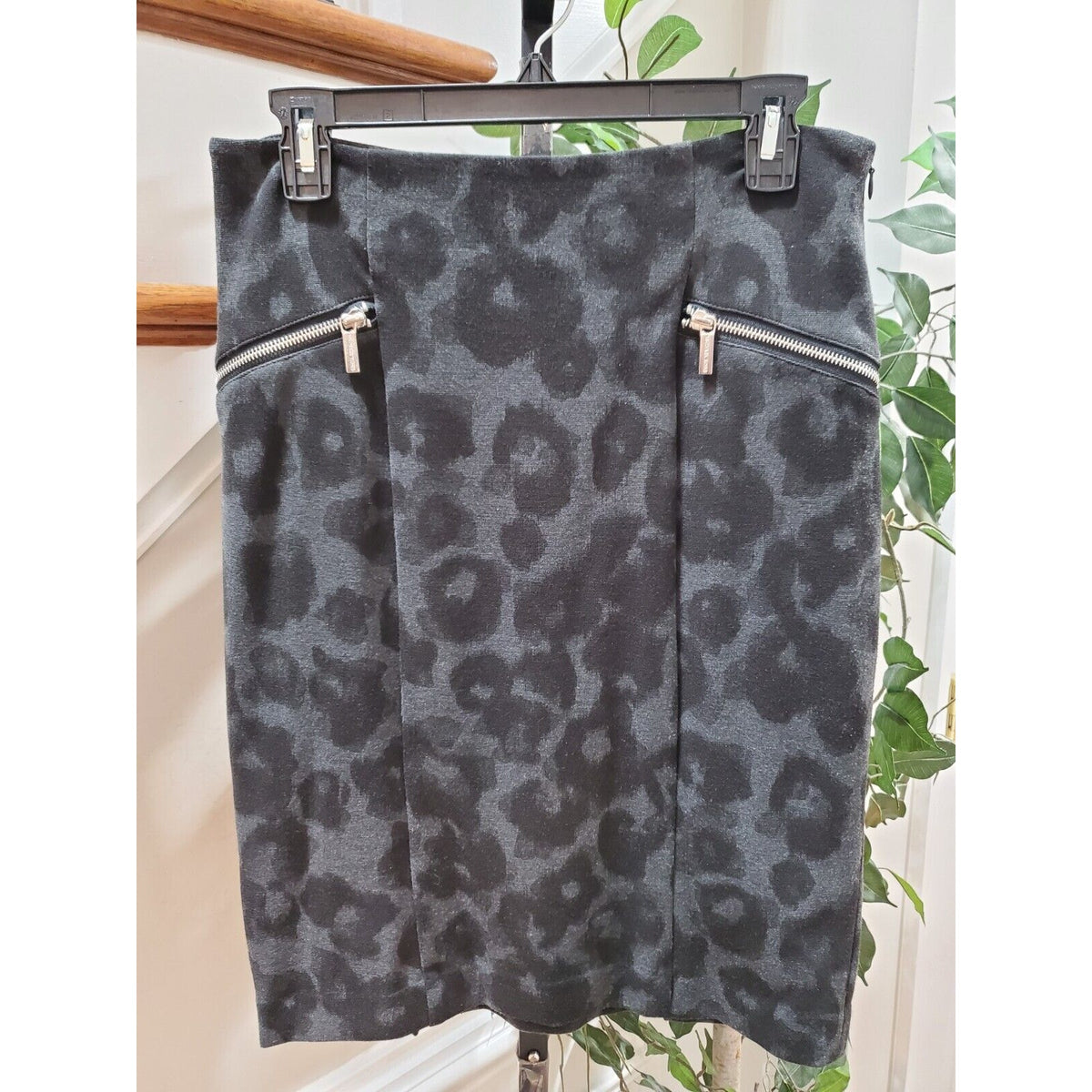 Michael Kors Womens Gray Leopard Print Polyester Side Zipper Pencil Skirt Size 6