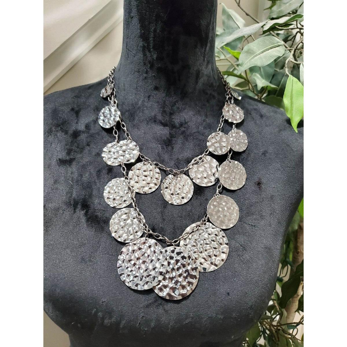 Women's Pewter Layered Multi-size Round Coin Stylish Chunky Necklace