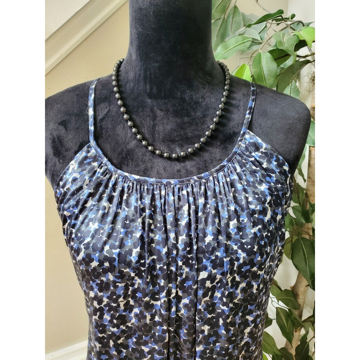 New York & Company Stretch Blue Round Neck Sleeveless Knee Length Dress Size 18