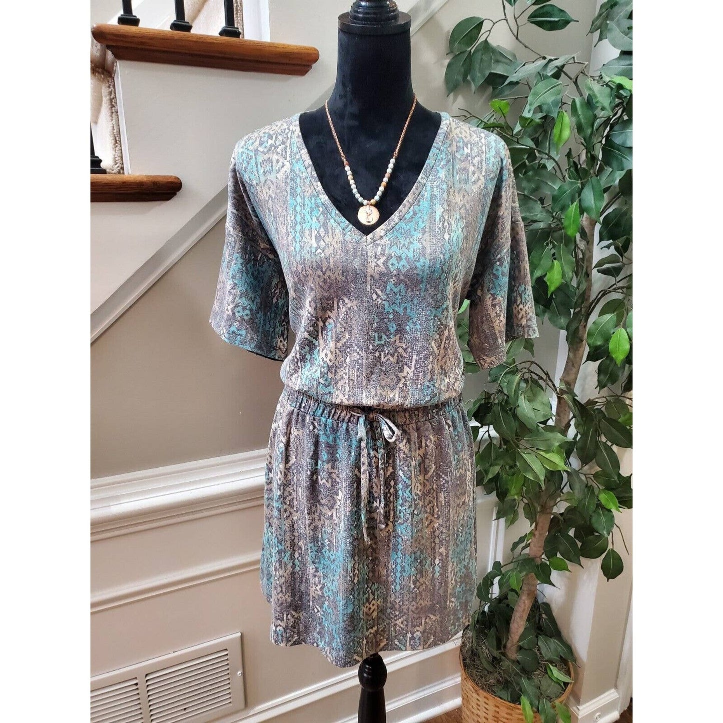 Live Well Women's Gray Polyester V-Neck Half Sleeves Knee Length Dress Size L