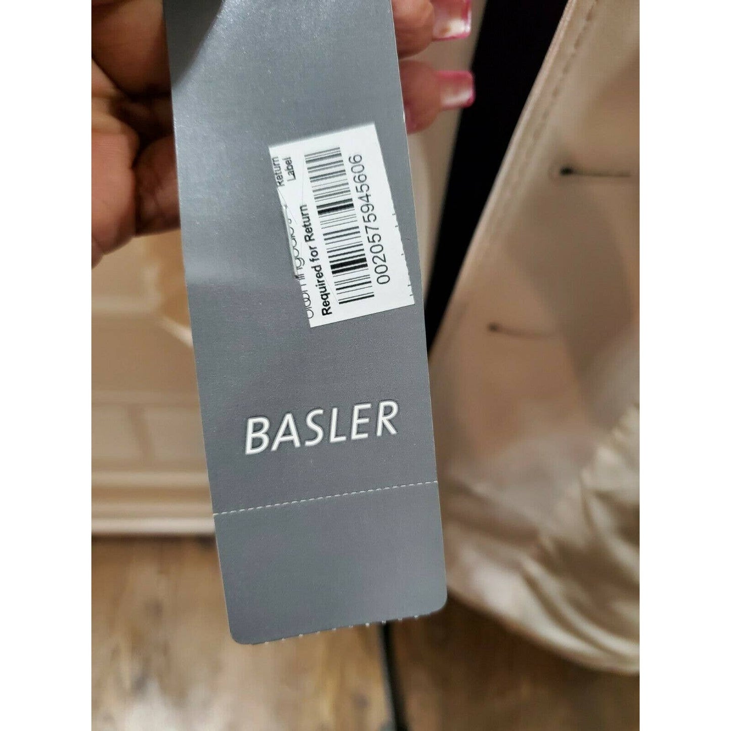 Bloomingdales Basler Women Cream Polyester Long Sleeve Single Breasted Blazer 50