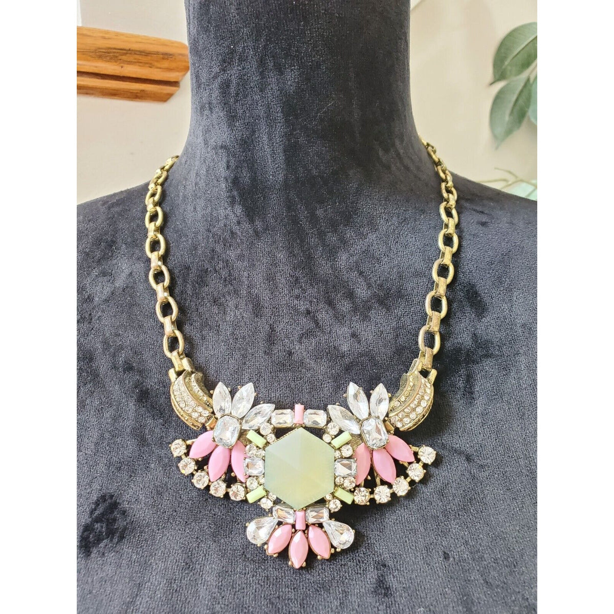 Women's Diamond Crystal Plated Drop Peach Floral Statement Necklace
