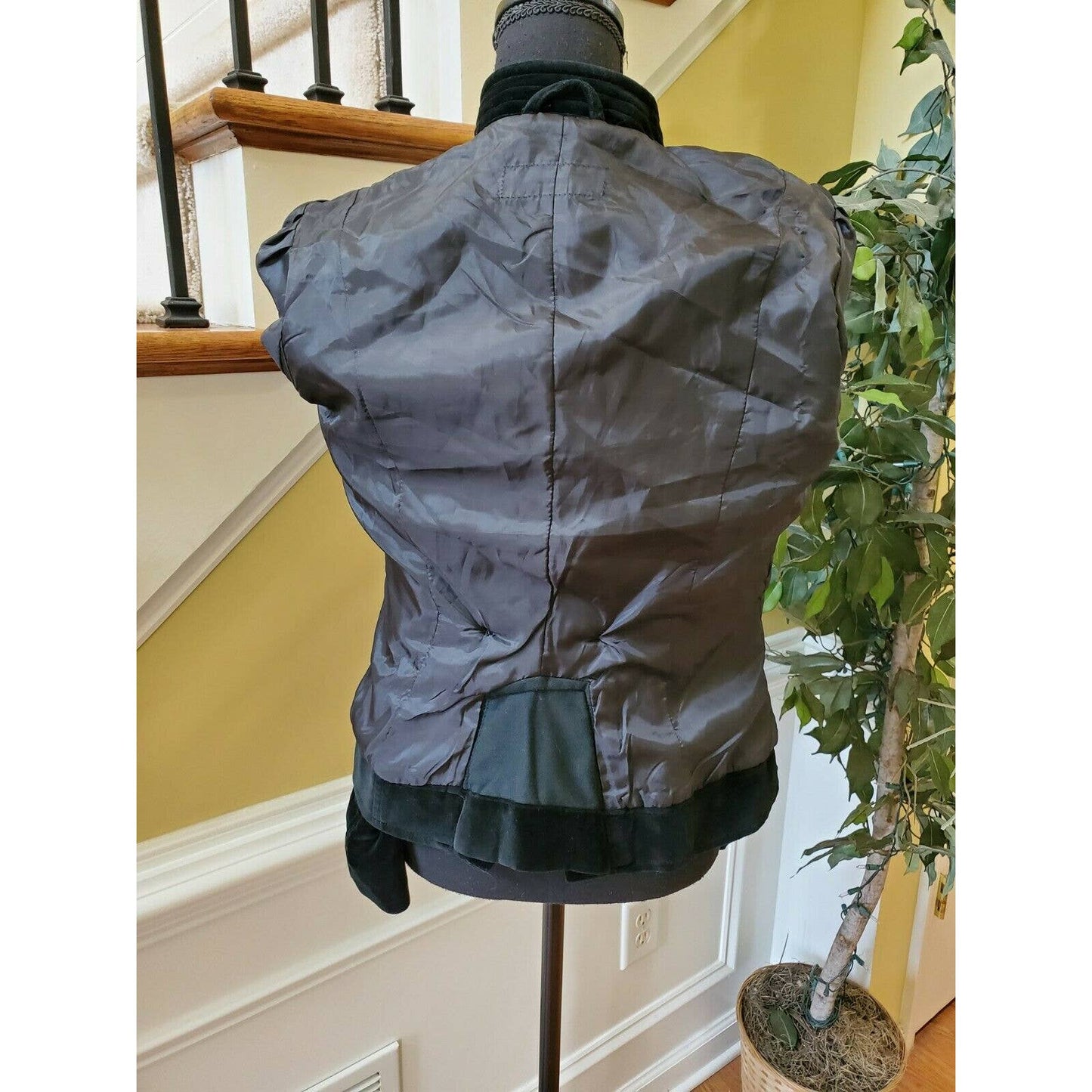 Unbranded Black Velvet Blazer Jacket Buttons & Embellishments sz. M