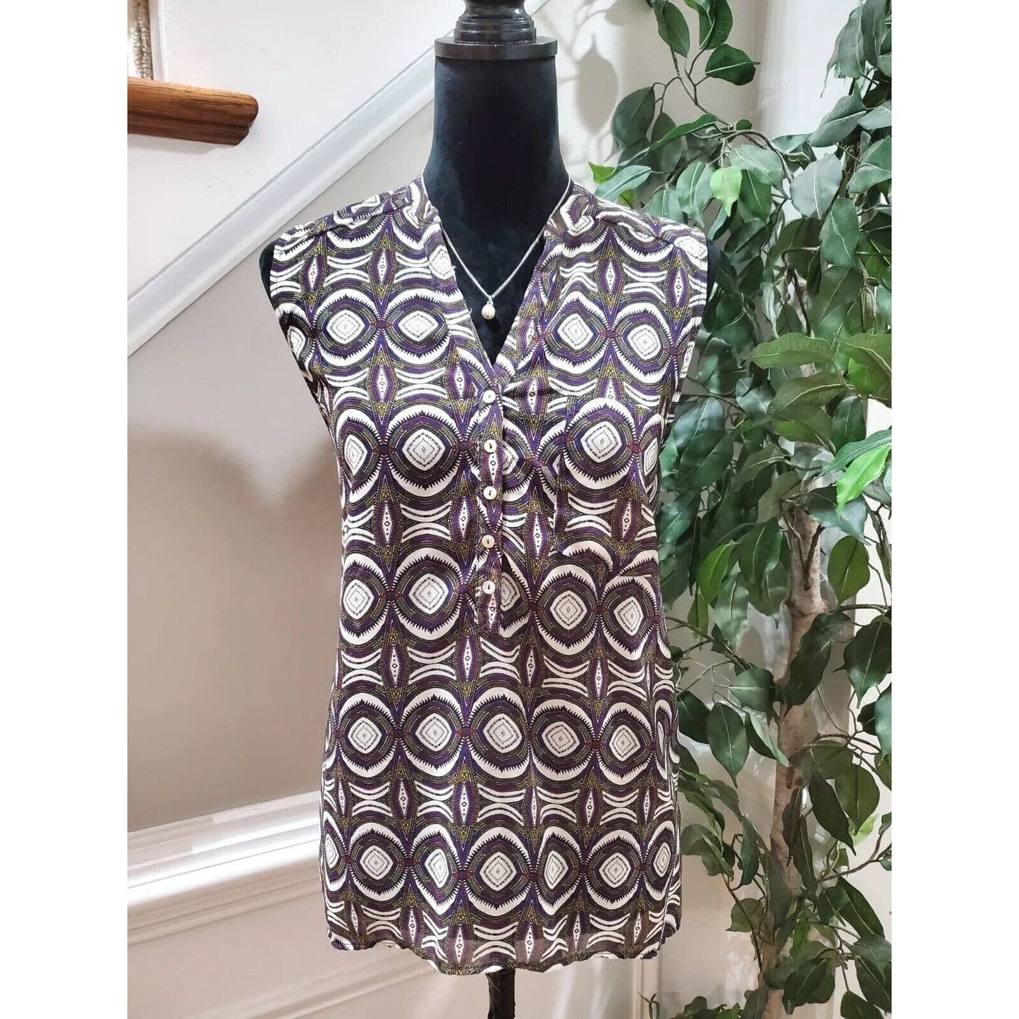 H&M Women's Multicolor 100% Polyester V-Neck Sleeveless Casual Pullover Shirt 10