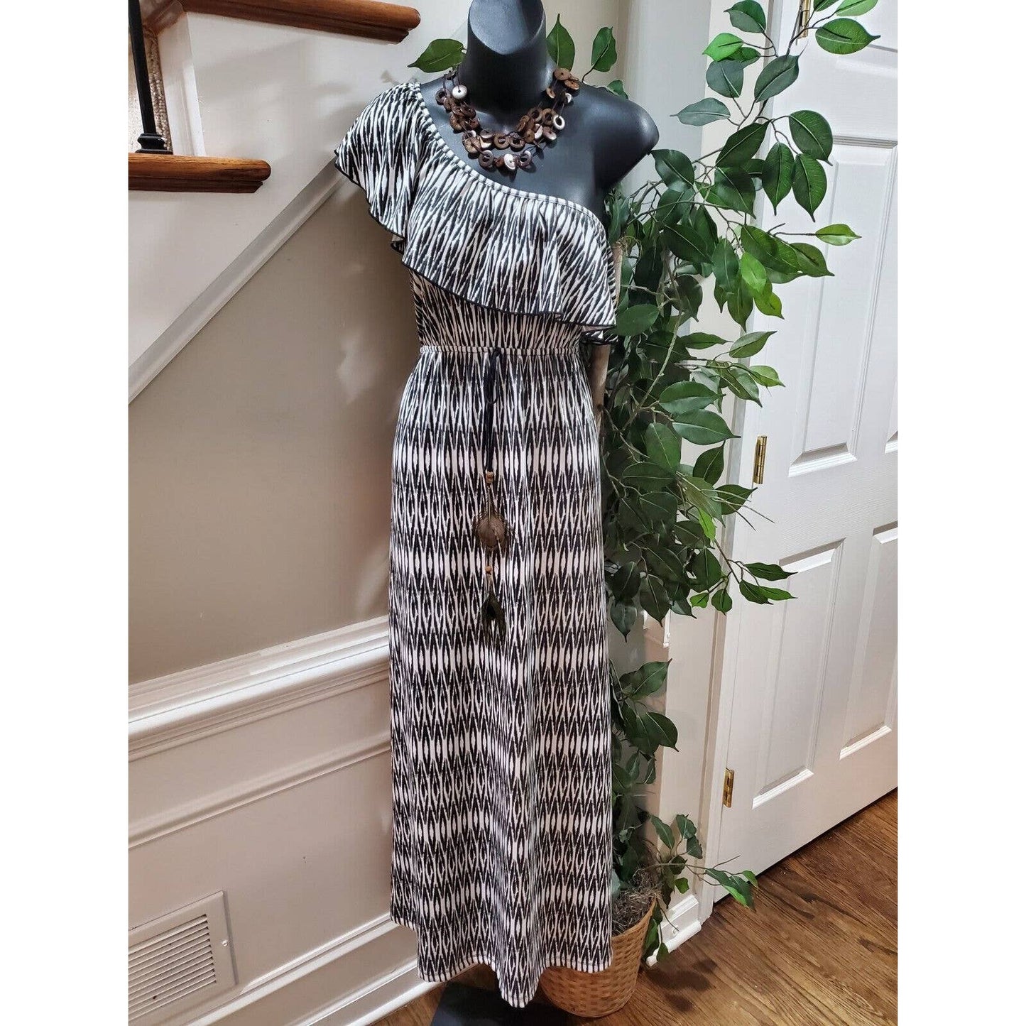 New Directions Women Black & White Polyester One Shoulder Off Long Maxi Dress L