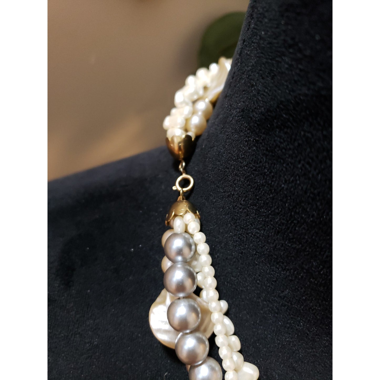 Womens 4 Strand Abalone Shell Faux Pearl Beads Necklace Jewelry w/ Spring Ring