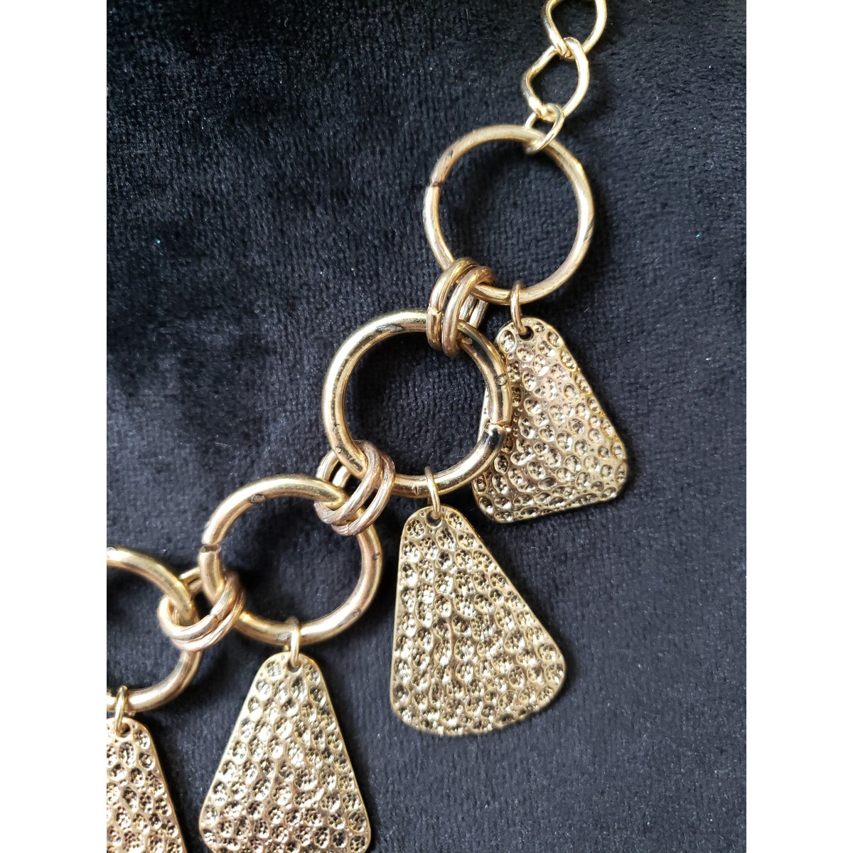 Women's Gold Tone Chunky Statement Necklace Textured Dangle Charm Circle Lock