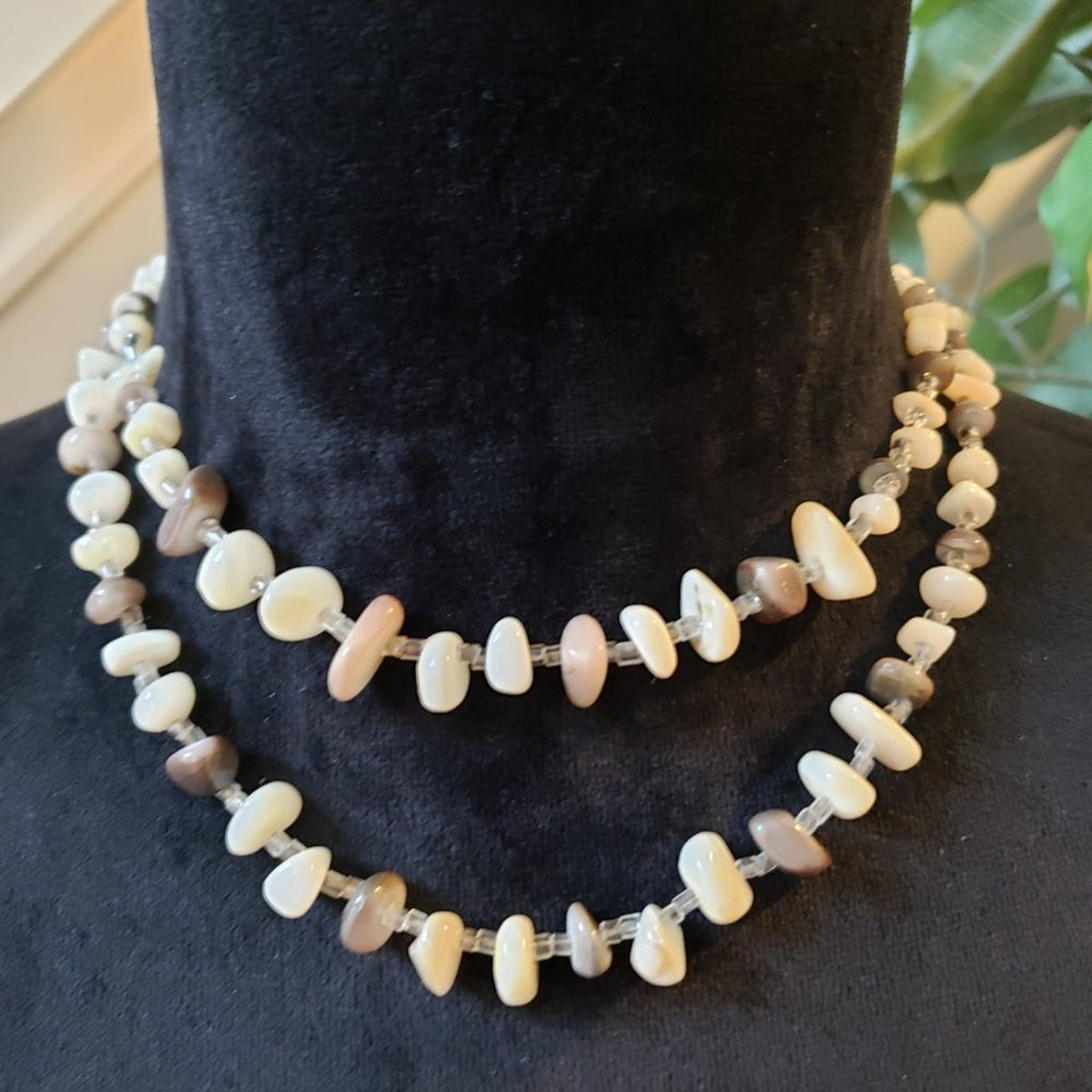 Womens Fashion Mother of Pearl Beads Double Strand Collar Necklace Jewelry
