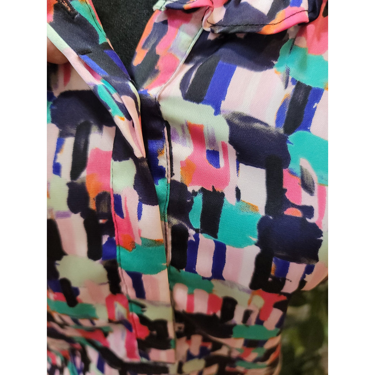 Nine West Blouse Top Womens SZ XL Multicolor Henley Neck Sleeveless Frill Collar