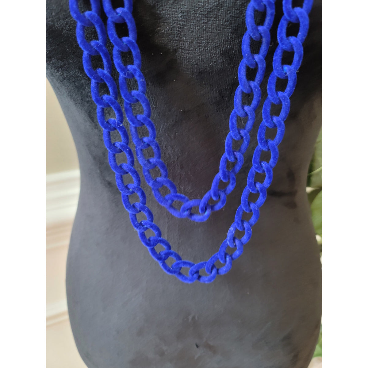 Women's Royal's Deep Blue Velvet Chain Necklace Long Layered Statement Jewelry