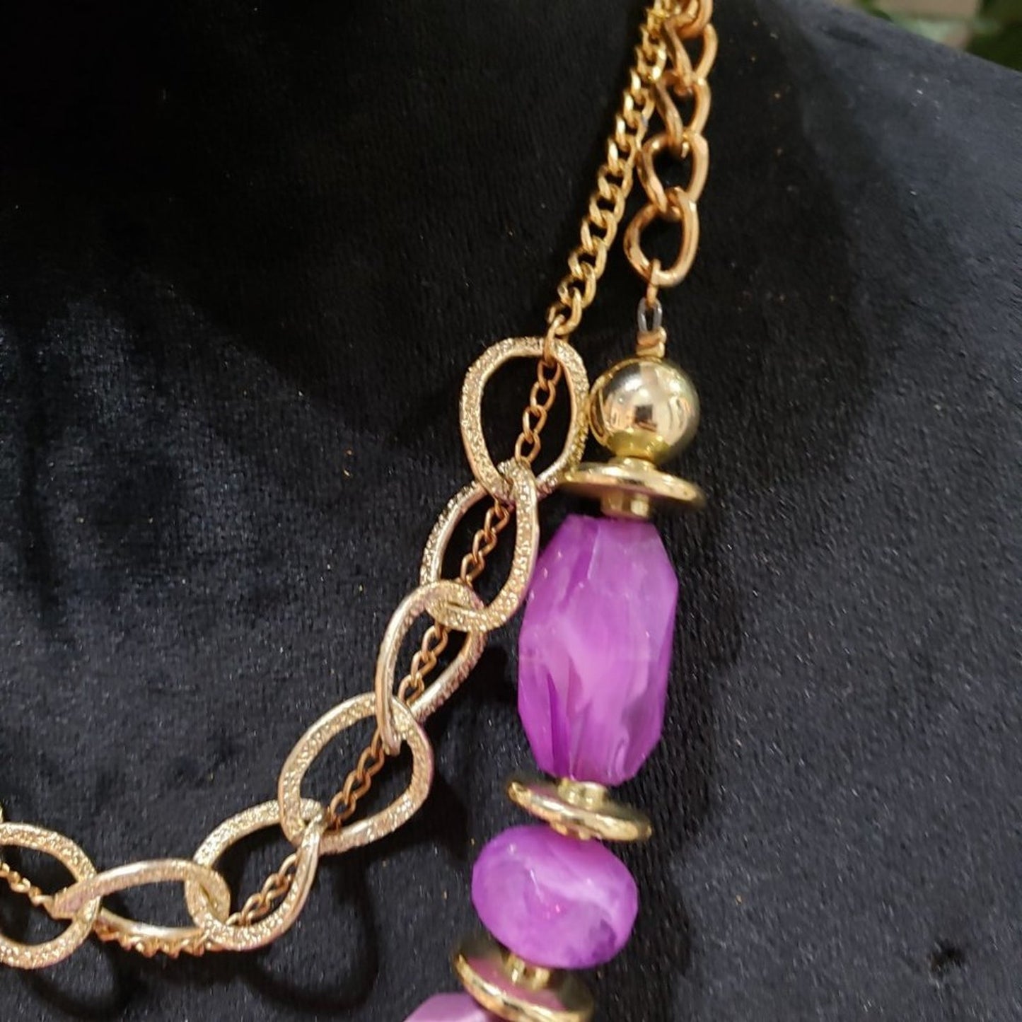 Womens Gold Tone Purple Agate Slabs Crystal Collar Necklace with Lobster Clasp