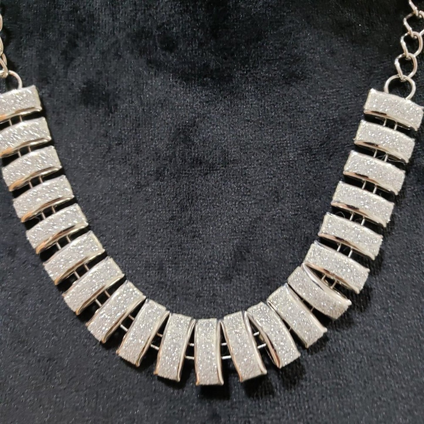Women Fashion Metal Geometric Chains Iron Alloy Glitter Paper Choker Necklace
