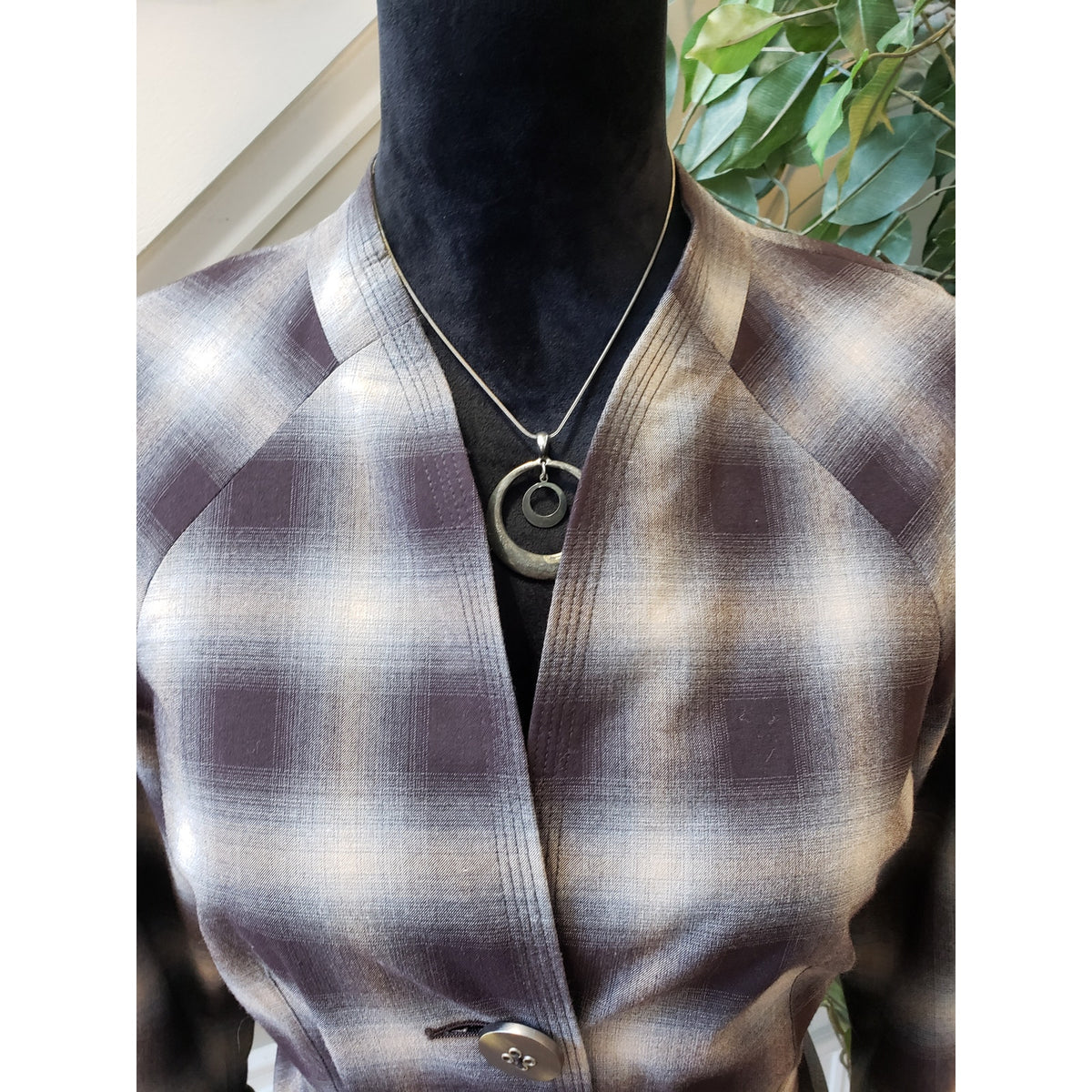 Signature by Larry Levine Jacket Womens Small Purple Plaid 3/4 Sleeve Tie Belted