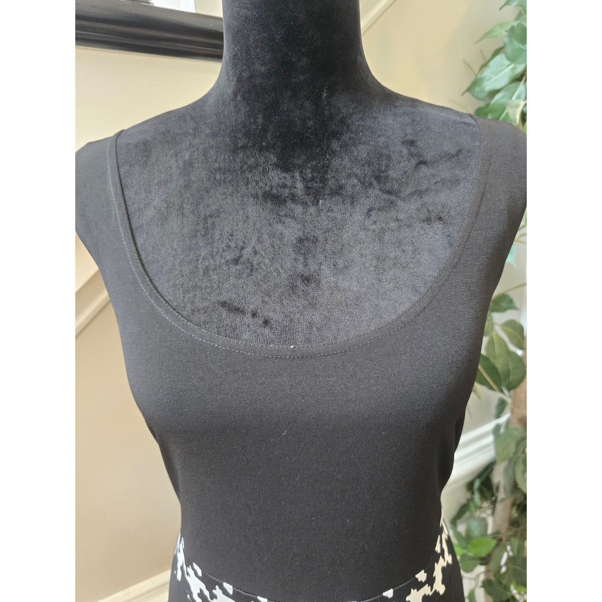 Madison Leigh A-Line Dress Women's Size 18W Black/White Scoop Neck Sleeveless