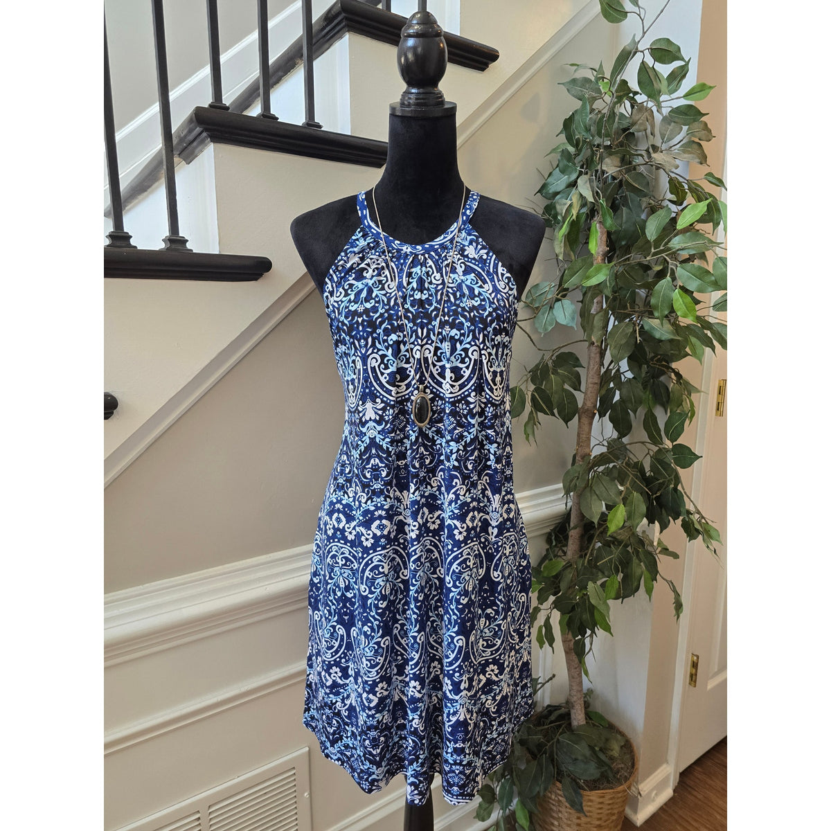 Jones New York A-Line Dress Women's Medium Blue Damask Halter Neck Shelf Bra