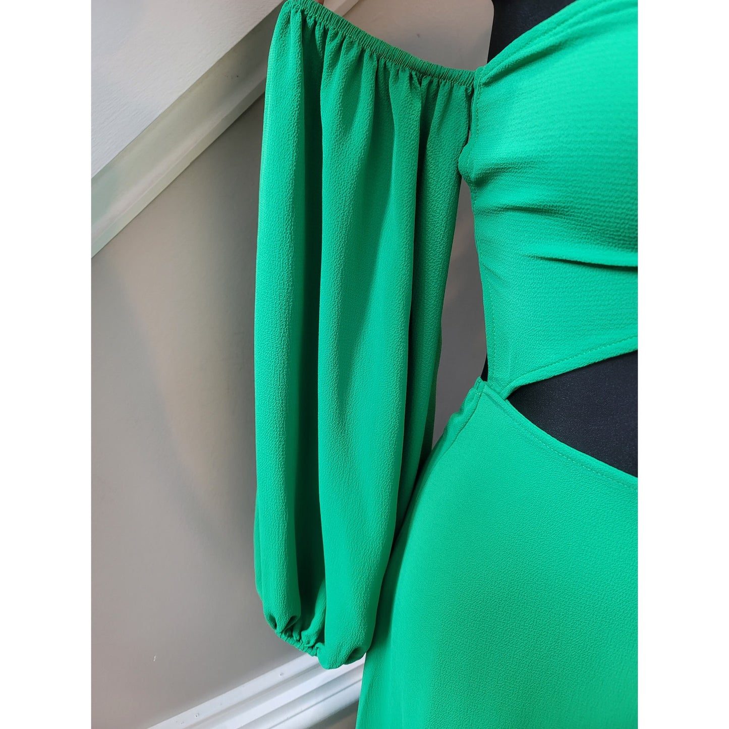 SHEIN Dress Women XS Green Ruffle Asymmetrical Off Shoulder Party Sexy