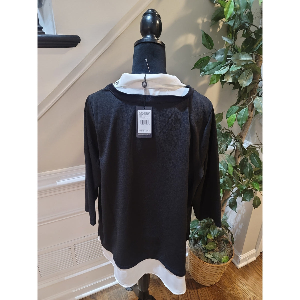 Adrianna Papell Twofer Top Women's Size 1X Black Ivory Rhinestone Embellished