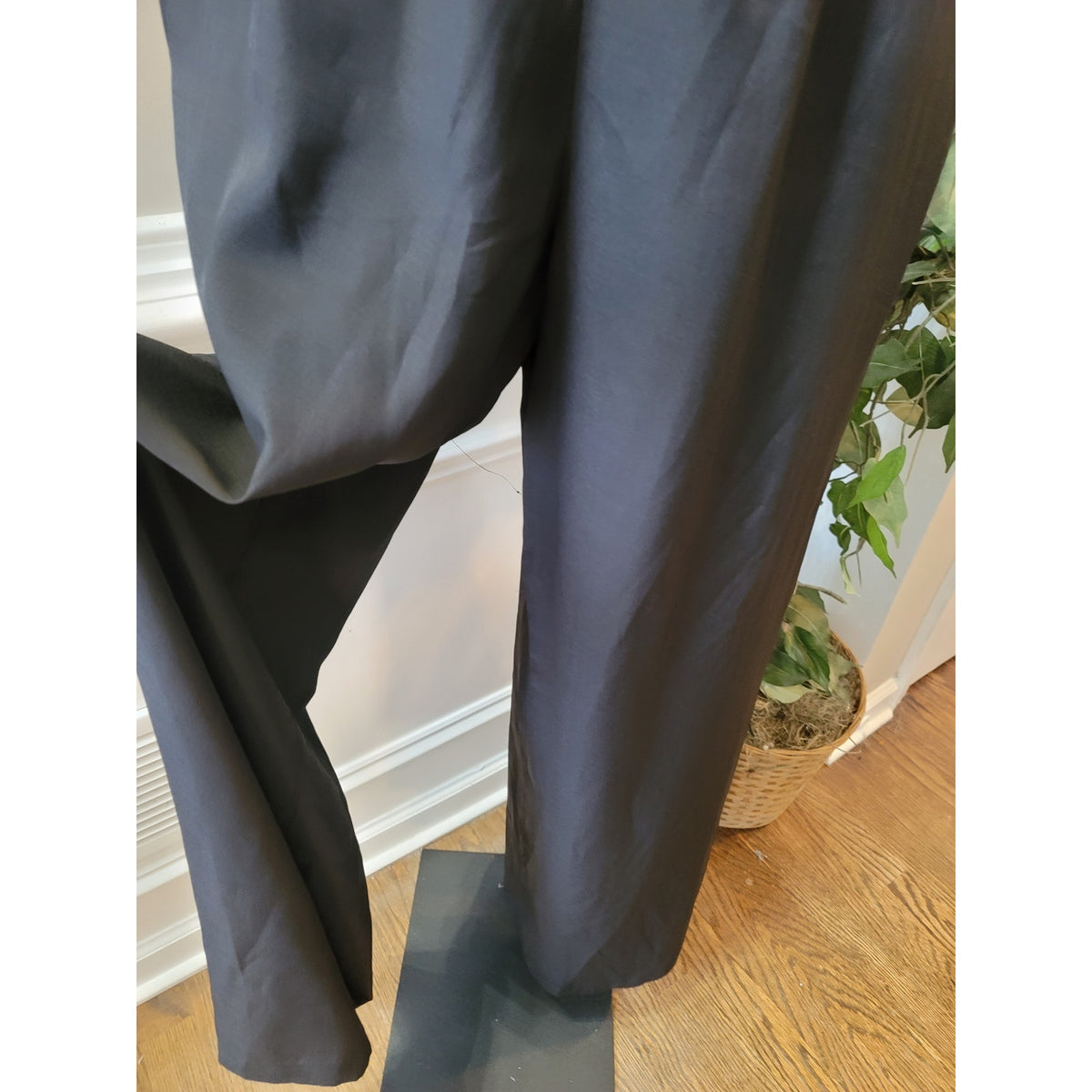 BCBG Generation Jumpsuit Women's Size 2 Black Wide Leg Sleeveless Romper Summer