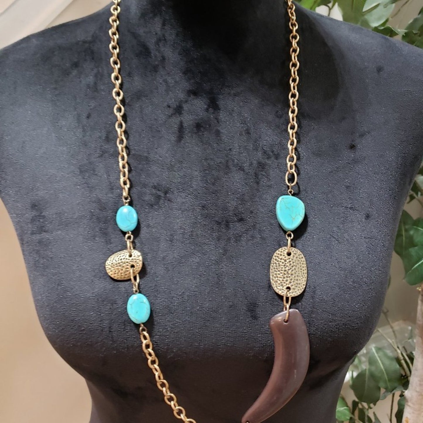 Womens Fashion Gold Chain Turquoise Stones Long Collar Necklace w/ Lobster Clasp