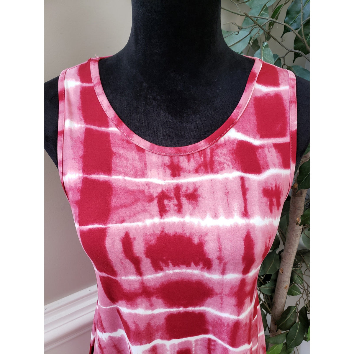 Kiwi & Punch Fit & Flare Dress Womens Size M Pink & White Round Neck Sleeveless