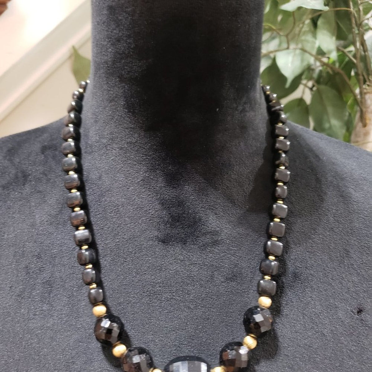 Women's Black Round Shape Beaded Statement with Lobster Clasp Necklace