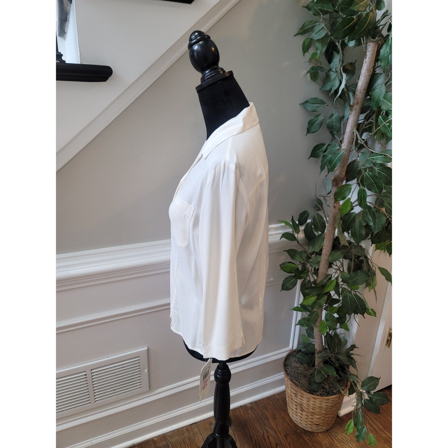 Notations Silk Blouse Women's Small White Button Front Long Sleeve Career Top