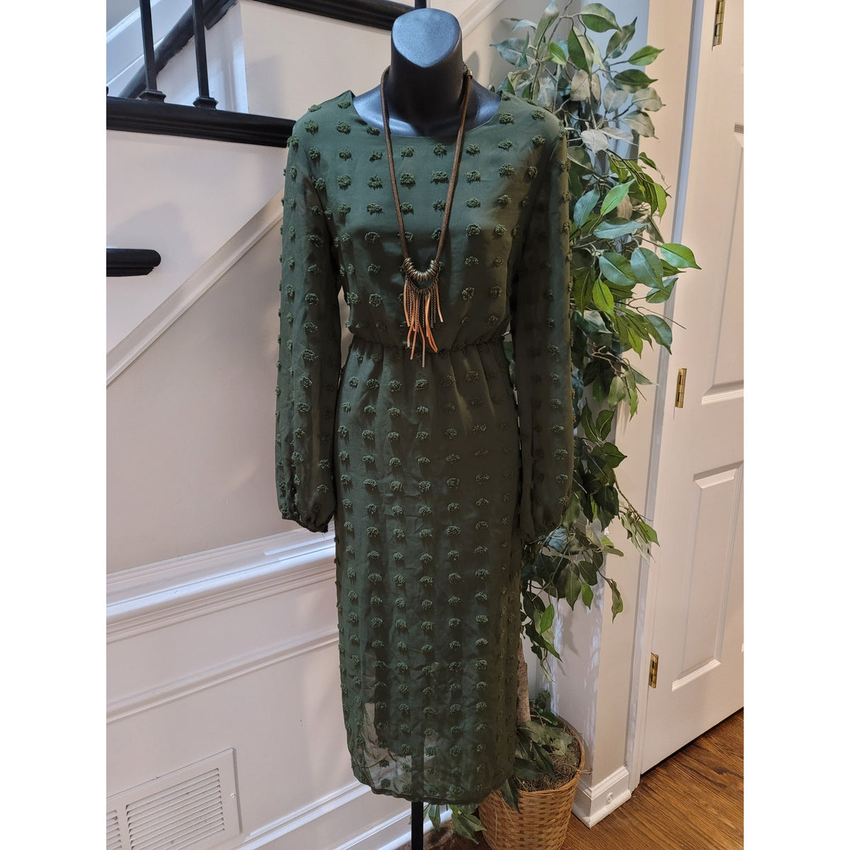 Midi Dress Women's Size Medium Army Green Polyester Blend Long Balloon Sleeves
