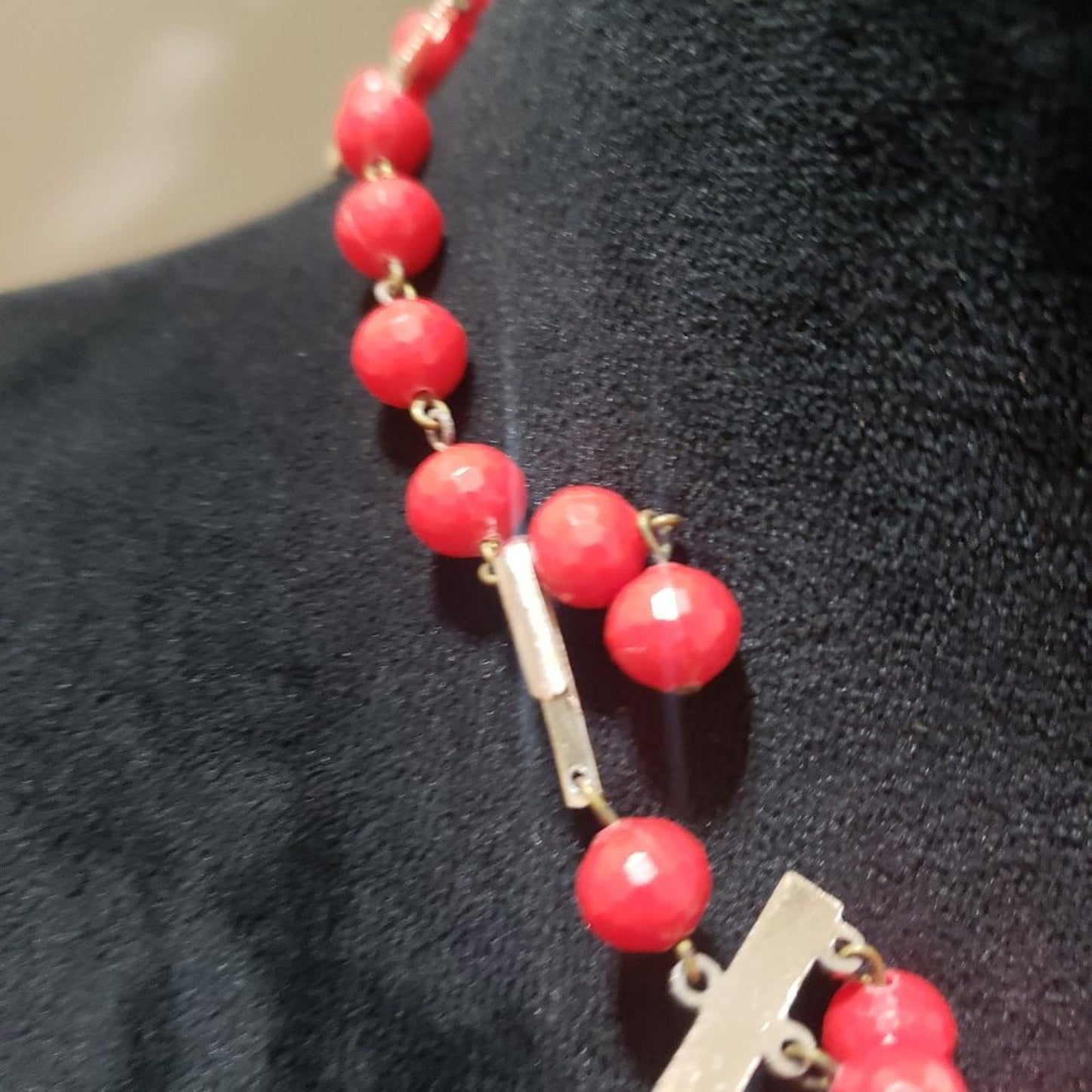 Womens Fashion Red Faceted Beaded Tripple Necklace with Lobster Clasp