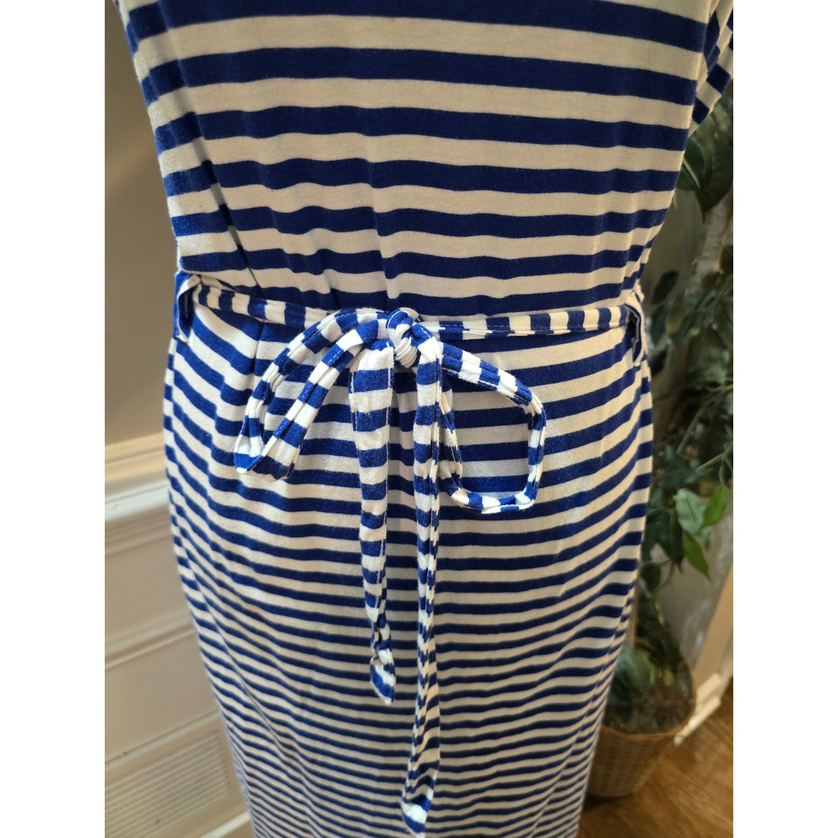 Sonoma Midi Dress Womens SZ 1X Blue/White Striped Tie-Waist Side Slit Round Neck