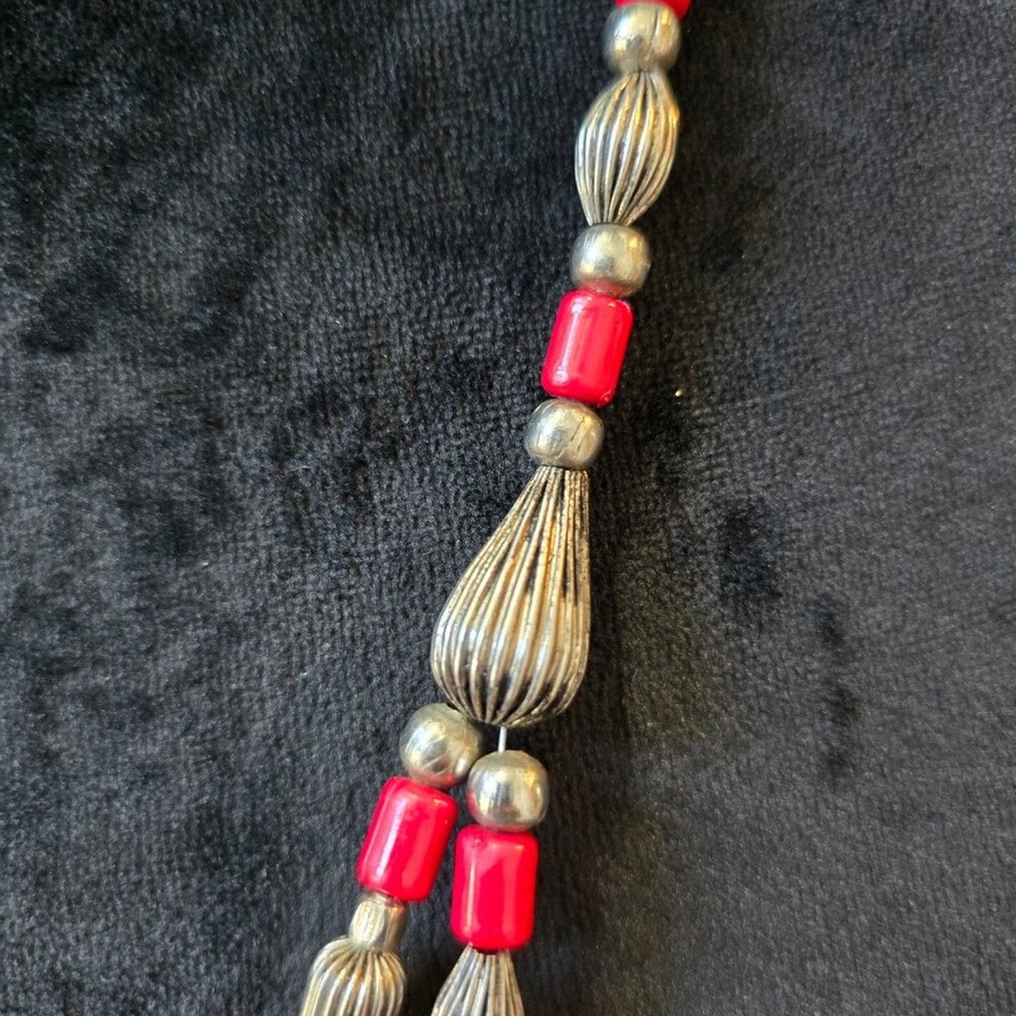 Womens Fashion Red & Silver Pearl & Metal Beaded Necklace with Lobster Clasp