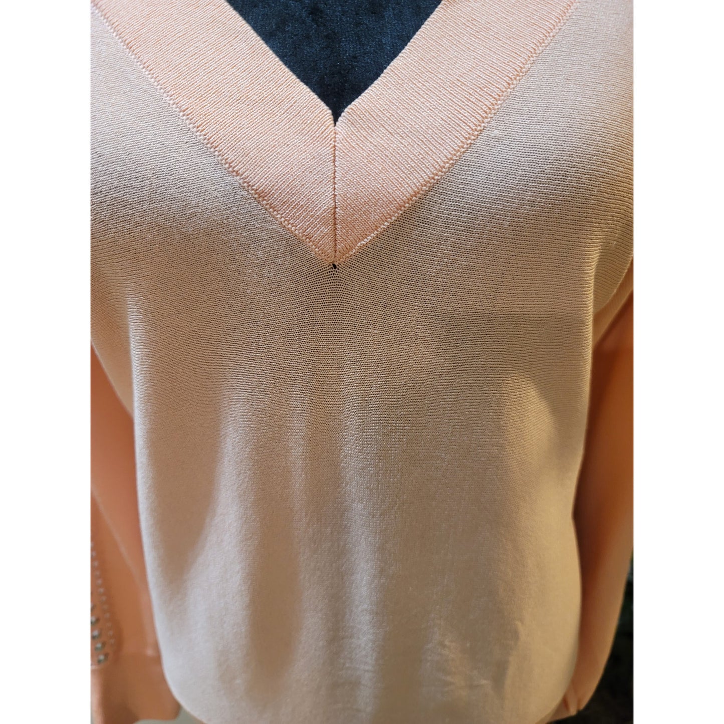 INC International Concepts Sweater Women's XL Peach V Neck Studded Sleeves