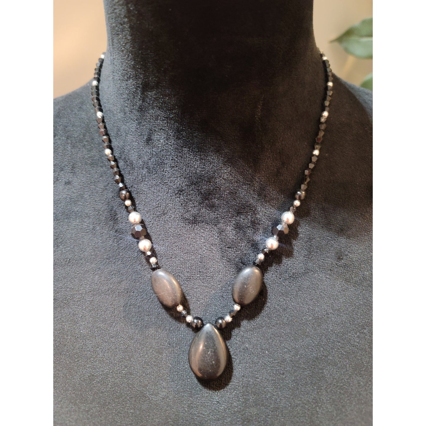 Women's Black Beaded Necklace With Teardrop Pendant And Lobster Clasp Lock