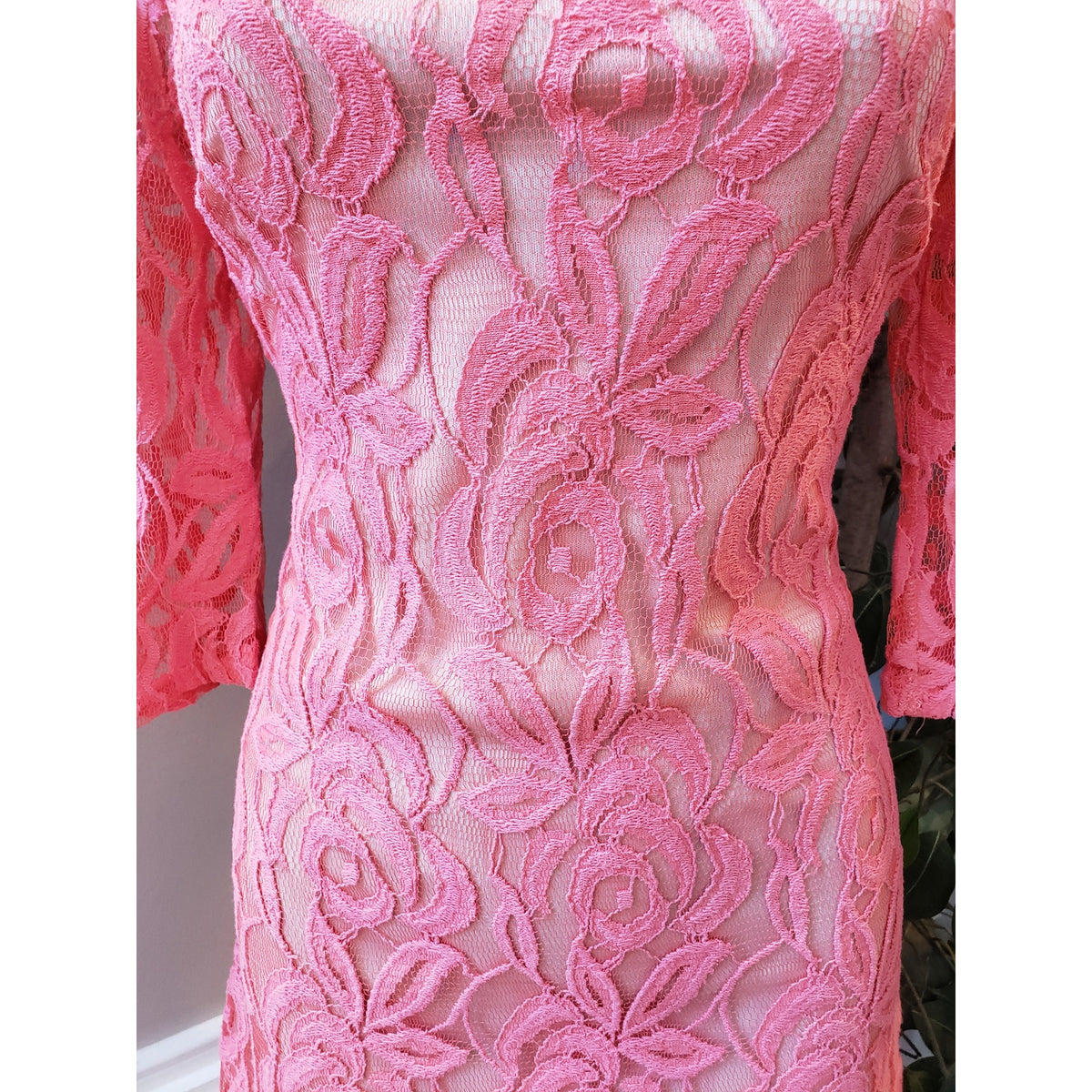 Emma Rose Shift Dress Women's Small Pink Floral Lined Lace Back Zip Round Neck
